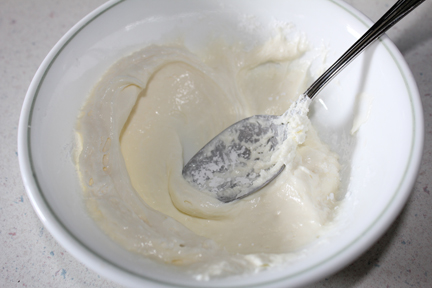 Mix powdered sugar with cream cheese.