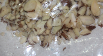 bird bread almonds for beak