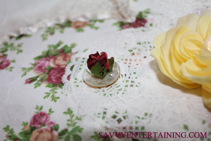 deco heart button with rose