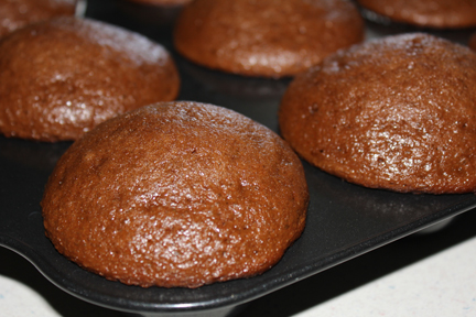 Remove from pan and cool completely.