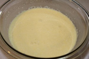Mix the pudding with milk and set aside.
